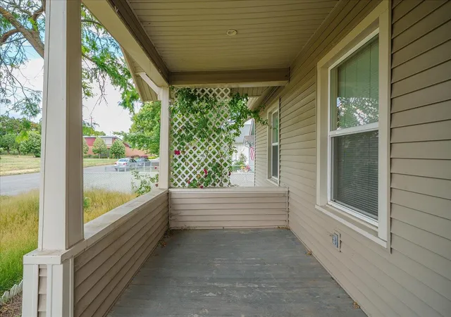5th image of 3908 E 4Th Ave, Spokane, WA 99202 | MLS# 202622490