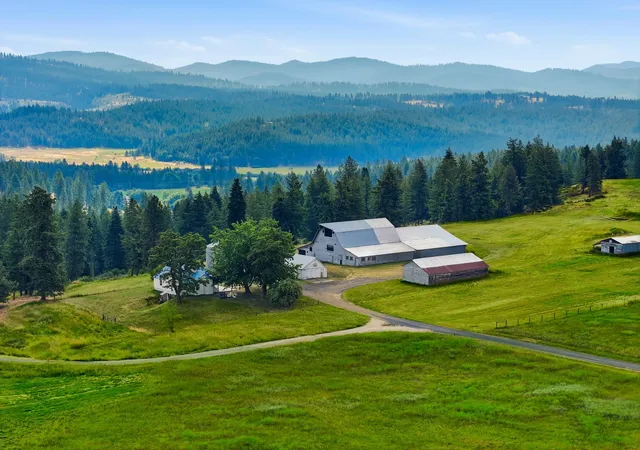 1st image of 24416 N Orchard Bluff Rd, Chattaroy, WA 99003 | MLS# 202622492