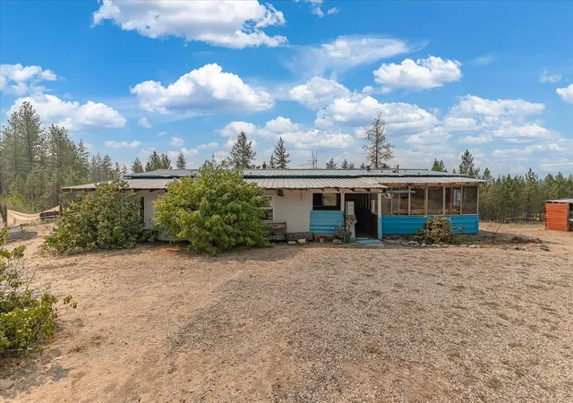 Photo 3 of Manufactured home for sale at 7617 Elaine St, Ford, WA 99013 | MLS# 202622497 | Listing updated on 2026-09-26