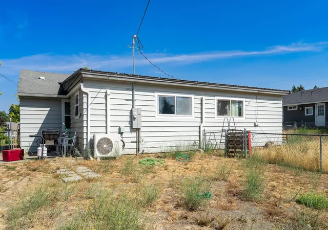 18th image of 401/403 N Grant Ave, Medical Lake, WA 99022 | MLS# 202622504