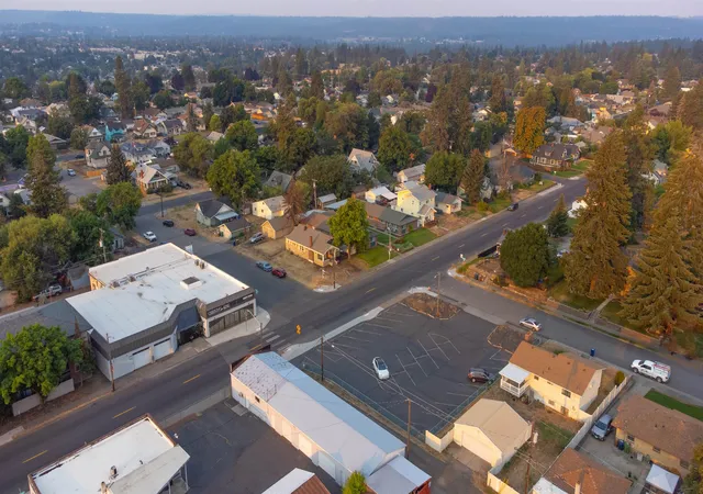 image of 1101 W Garland Ave, Spokane, WA 99205 | MLS# 202622506