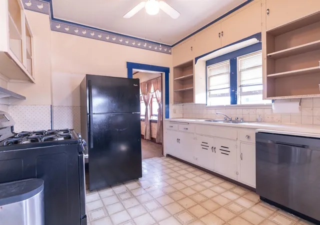 image of 1101 W Garland Ave, Spokane, WA 99205 | MLS# 202622506