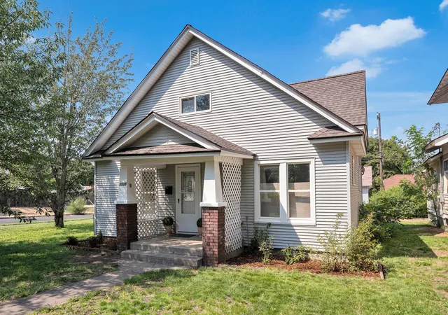 49th image of 1128 W Mansfield Ave, Spokane, WA 99205 | MLS# 202622509