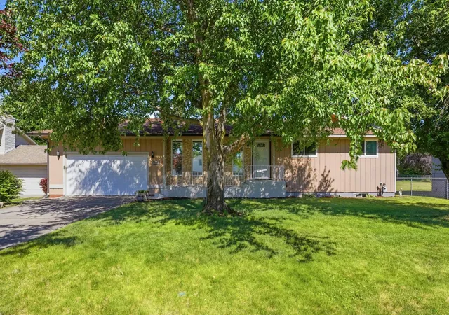 3rd image of 1225 S Woodlawn Rd, Spokane Valley, WA 99216 | MLS# 202622510