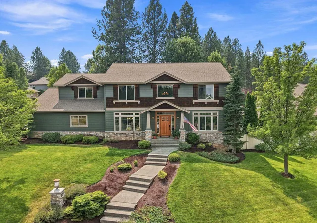 Photo 1 of Single family home for sale at 5302 S Bates Dr, Spokane, WA 99206 | MLS# 202622517 | Listing updated on 2026-10-17
