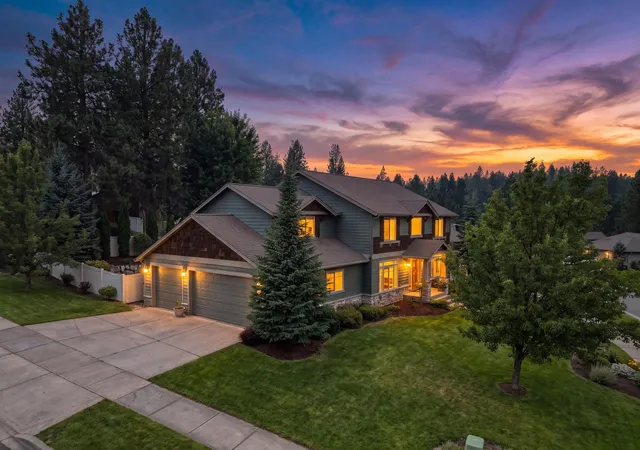 Photo 3 of Single family home for sale at 5302 S Bates Dr, Spokane, WA 99206 | MLS# 202622517 | Listing updated on 2026-10-17