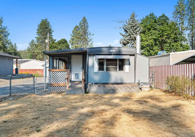 3rd image of 710 S Farr Rd, Spokane Valley, WA 99206 | MLS# 202622519