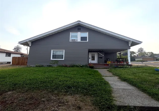 Multi family home for sale at 4027 N Washington Rd, Spokane, WA 99205 | MLS# 202622525