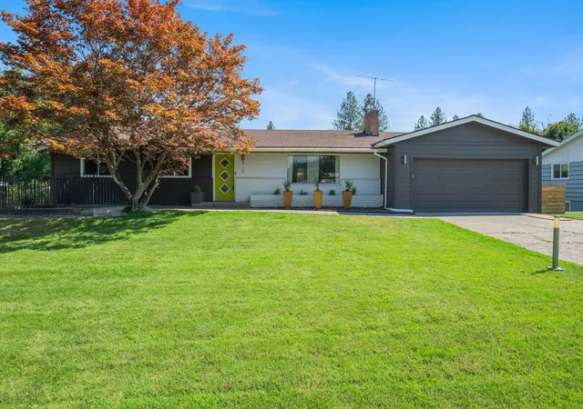4th image of 415 W Shasta Wy, Spokane, WA 99208 | MLS# 202622530