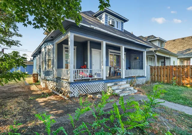 2nd image of 907 W Montgomery Ave, Spokane, WA 99205 | MLS# 202622536