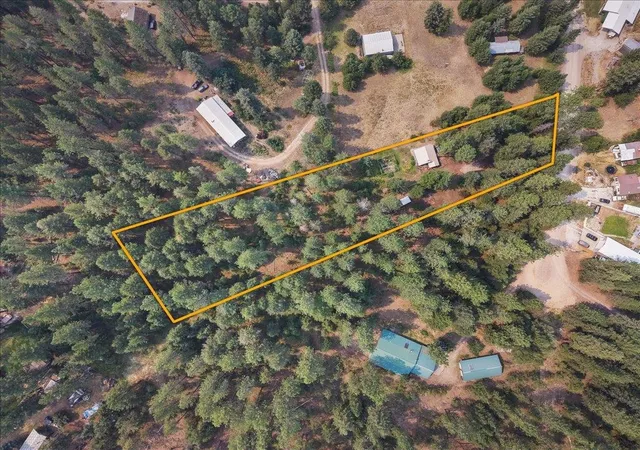 34th image of 3262 Shady Ct, Valley, WA 99181 | MLS# 202622541