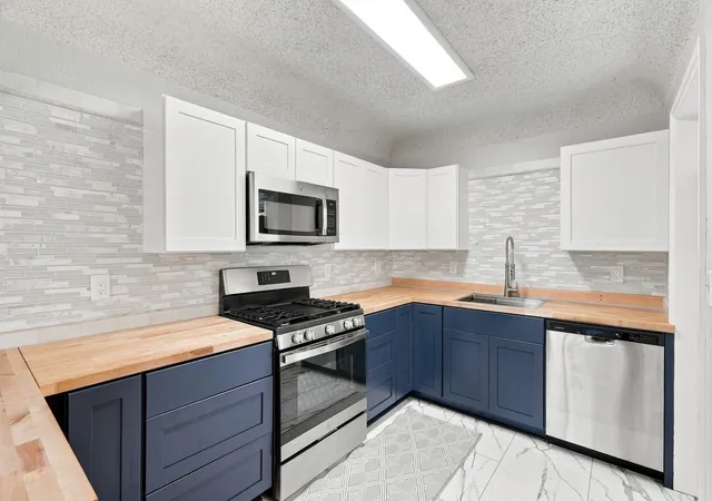 Photo 3 of Single family home for sale at 1724 N Lacey St, Spokane, WA 99207 | MLS# 202622543 | Listing updated on 2026-10-08
