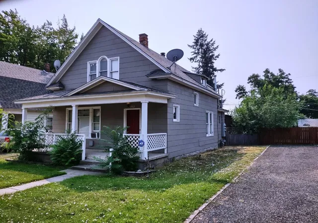1st image of 1012 E Indiana Ave, Spokane, WA 99207 | MLS# 202622549