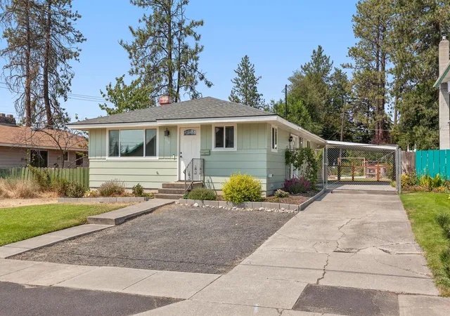 2nd image of 4318 W Queen Ave, Spokane, WA 99205 | MLS# 202622553