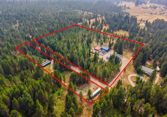 2nd image of 1061 Roberts Rd, Newport, WA 99156 | MLS# 202622558