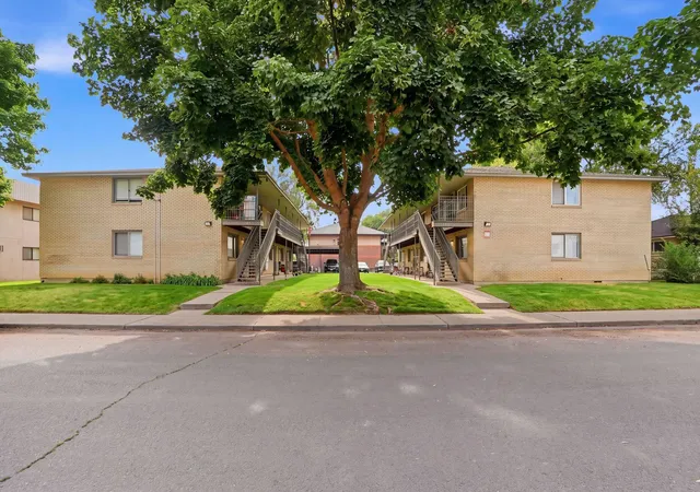 1st image of 6119 6123 N Colton St, Spokane, WA 99208 | MLS# 202622562