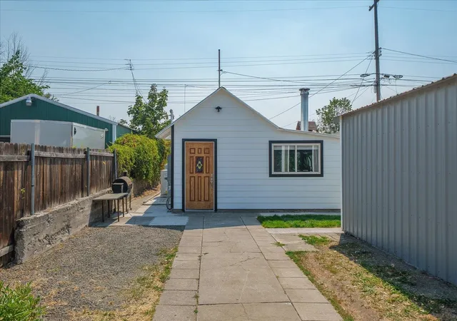 40th image of 1914 E Heroy Ave, Spokane, WA 99207 | MLS# 202622565