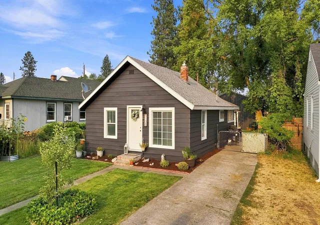 Photo 2 of Single family home for sale at 5108 N Maple St, Spokane, WA 99205 | MLS# 202622583 | Listing updated on 2026-09-07