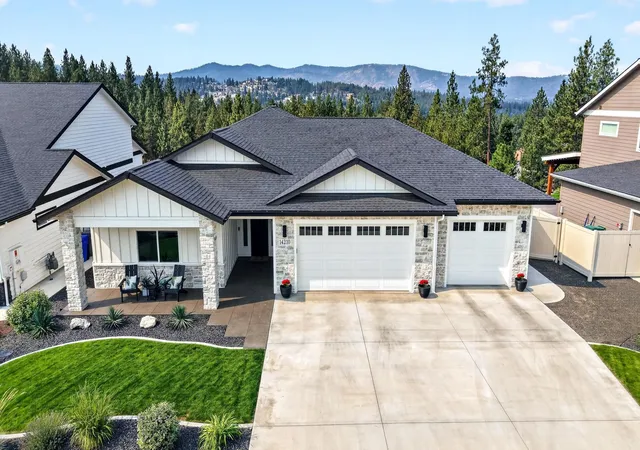 1st image of 14210 E 39th Ln, Veradale, WA 99037 | MLS# 202622585