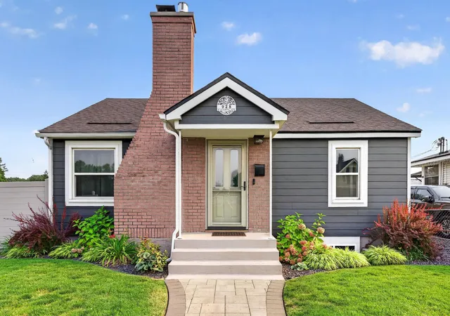 Photo 1 of Single family home for sale at 928 E Olympic Ave, Spokane, WA 99207 | MLS# 202622589 | Listing updated on 2026-10-07