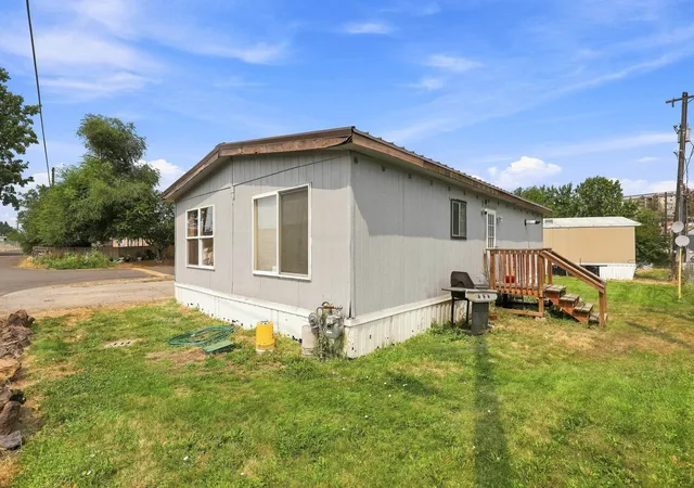 5th image of 11920 E Mansfield Ave, Spokane, WA 99206 | MLS# 202622592