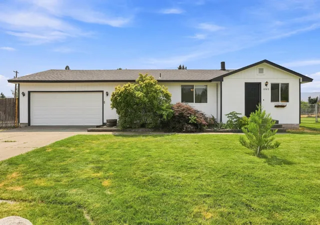 1st image of 12522 E 27th Ave, Spokane Valley, WA 99216 | MLS# 202622594