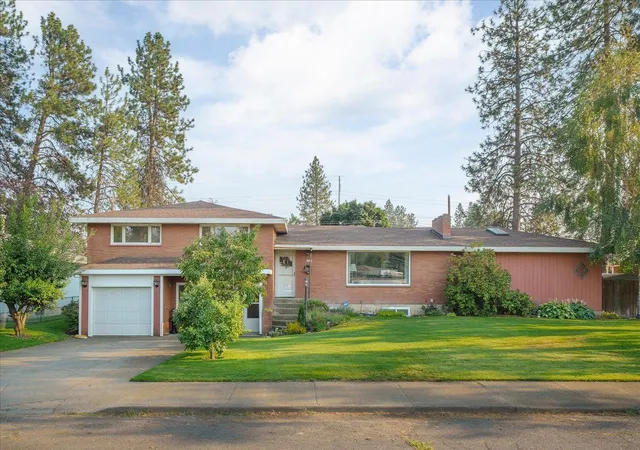 1st image of 3423 W Elmhurst Ave, Spokane, WA 99208 | MLS# 202622603