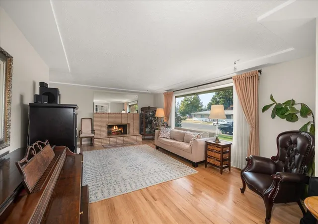 4th image of 3423 W Elmhurst Ave, Spokane, WA 99208 | MLS# 202622603