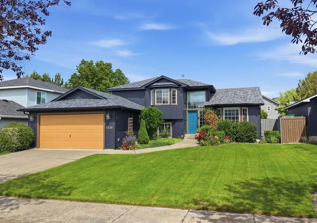 2nd image of 1224 N Stevenson Rd, Liberty Lake, WA 99019 | MLS# 202622604