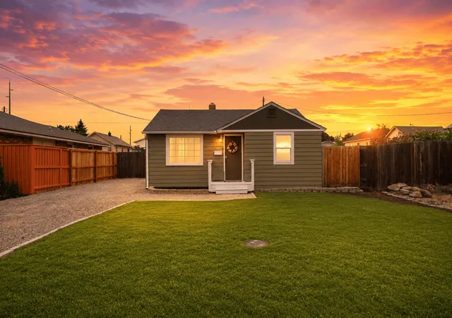 1st image of 1419 E Garland Ave, Spokane, WA 99207 | MLS# 202622606