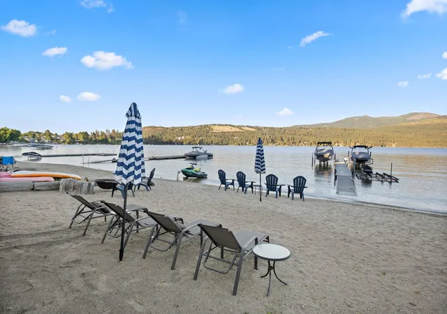 2nd image of 819 S Liberty Dr, Liberty Lake, WA 99019 | MLS# 202622607