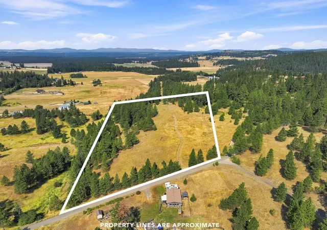 2nd image of 0 N Scotts Ridge Ln, Chattaroy, WA 99003 | MLS# 202622646