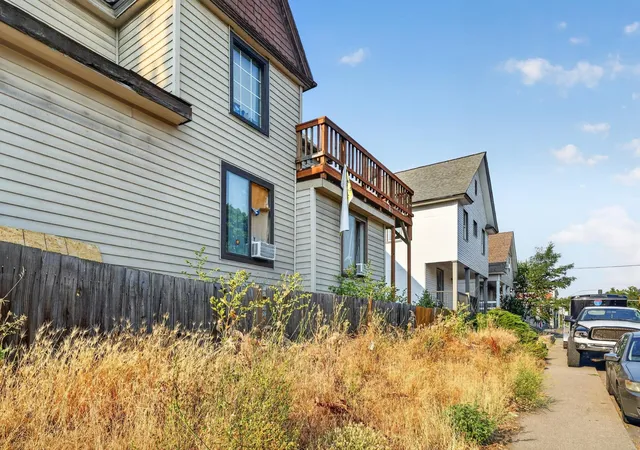 3rd image of 1427 N Lincoln St, Spokane, WA 99201 | MLS# 202622659