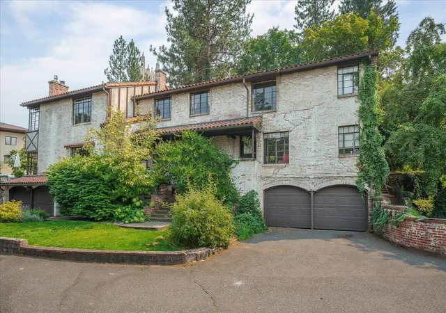 1st image of 1107 S Grand Blvd, Spokane, WA 99202 | MLS# 202622661