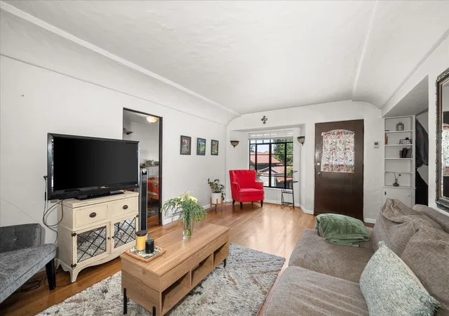 Photo 4 of Condo for sale at 1107 S Grand Blvd, Spokane, WA 99202 | MLS# 202622661 | Listing updated on 2026-09-30