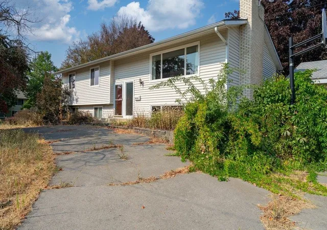 1st image of 4020 S Lacey St, Spokane, WA 99223 | MLS# 202622662