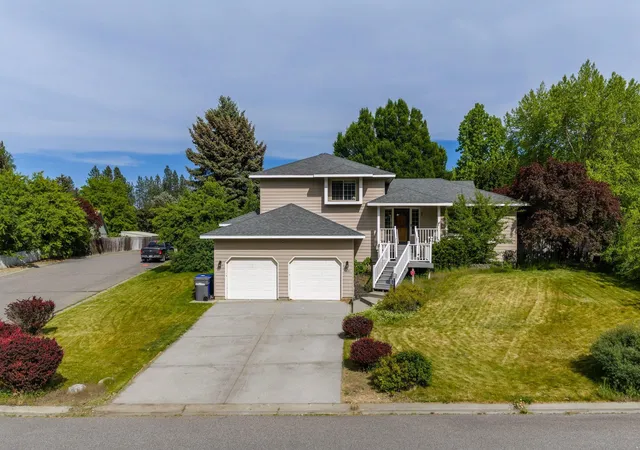 1st image of 3901 S Sunderland Dr, Spokane Valley, WA 99206 | MLS# 202622669