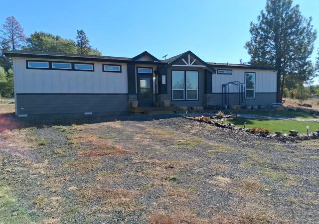 Photo 2 of Manufactured home for sale at 12201 W Hunt Rd, Cheney, WA 99004 | MLS# 202622684 | Listing updated on 2026-09-22