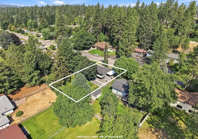Photo 3 of Single family home for sale at 12118 E 22nd Avenue, Spokane Valley, WA 99206 | MLS# 202622685 | Listing updated on 2026-09-17