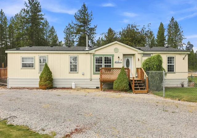 2nd image of 5 W Montgomery Rd, Deer Park, WA 99006 | MLS# 202622687