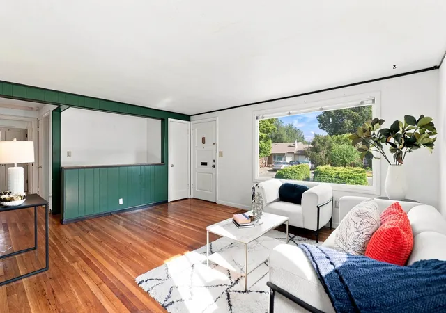 2nd image of 2307 W Broad Ave, Spokane, WA 99205 | MLS# 202622694