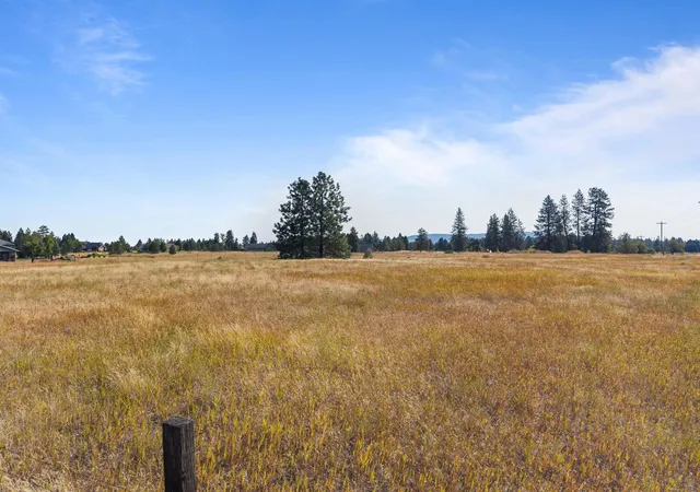 2nd image of 1720 W Taylor Rd, Spokane, WA 99224 | MLS# 202622704