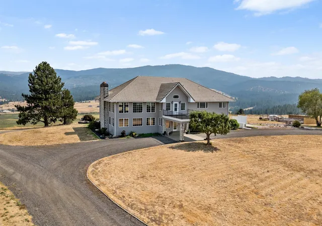 1st image of 4216 S Owl Ln, Greenacres, WA 99016 | MLS# 202622713