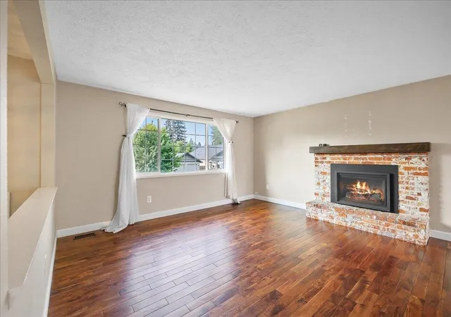 3rd image of 1427 E 35Th Ave, Spokane, WA 99203 | MLS# 202622716