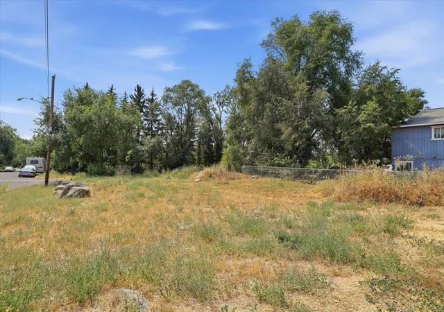 24th image of 2929 E Jackson Ave, Spokane, WA 99207 | MLS# 202622718