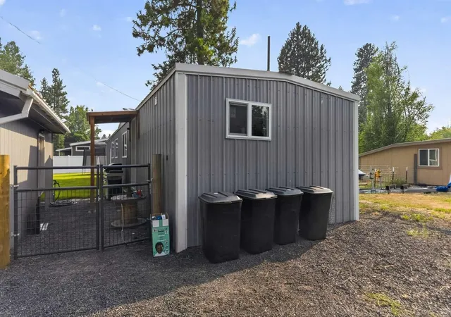 4th image of 426 E 6Th Ave, Deer Park, WA 99006 | MLS# 202622722
