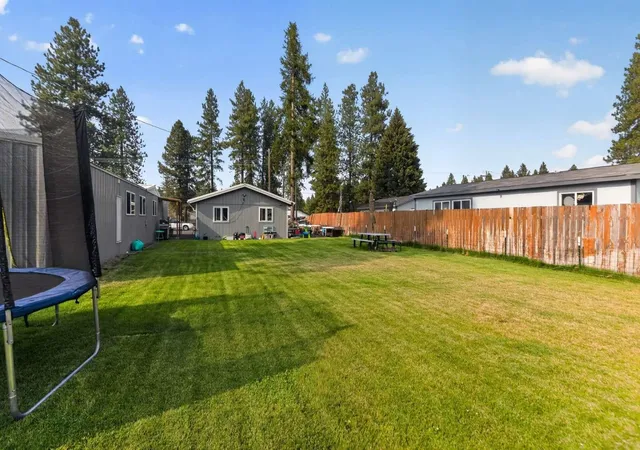 5th image of 426 E 6Th Ave, Deer Park, WA 99006 | MLS# 202622722