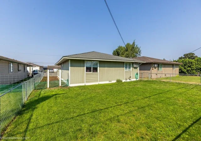 1st image of 6417 N Lee St, Spokane, WA 99217 | MLS# 202622728