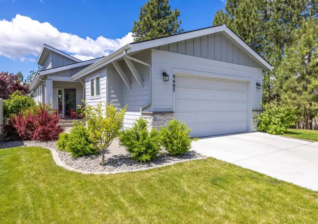1st image of 9407 N Linden Ln, Spokane, WA 99208 | MLS# 202622730