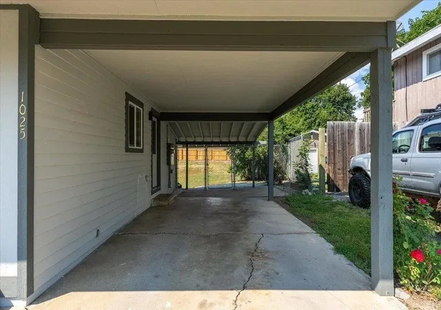image of 1025 E Ivy Ave, Colville, WA 99114 | MLS# 202622738